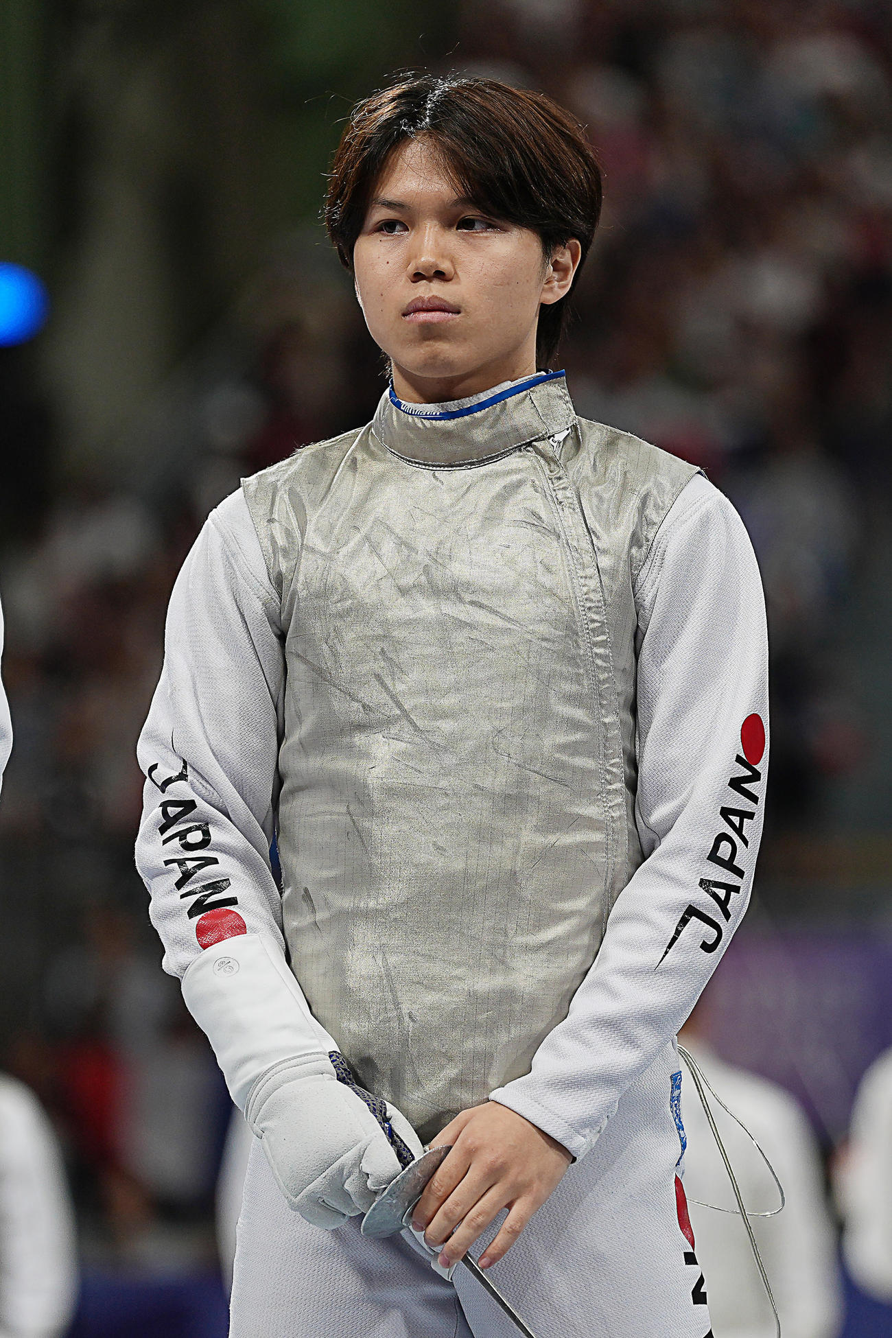 フェンシング男子フルーレ団体1回戦　日本対カナダ　試合に臨む飯村（撮影・パオロ　ヌッチ）
