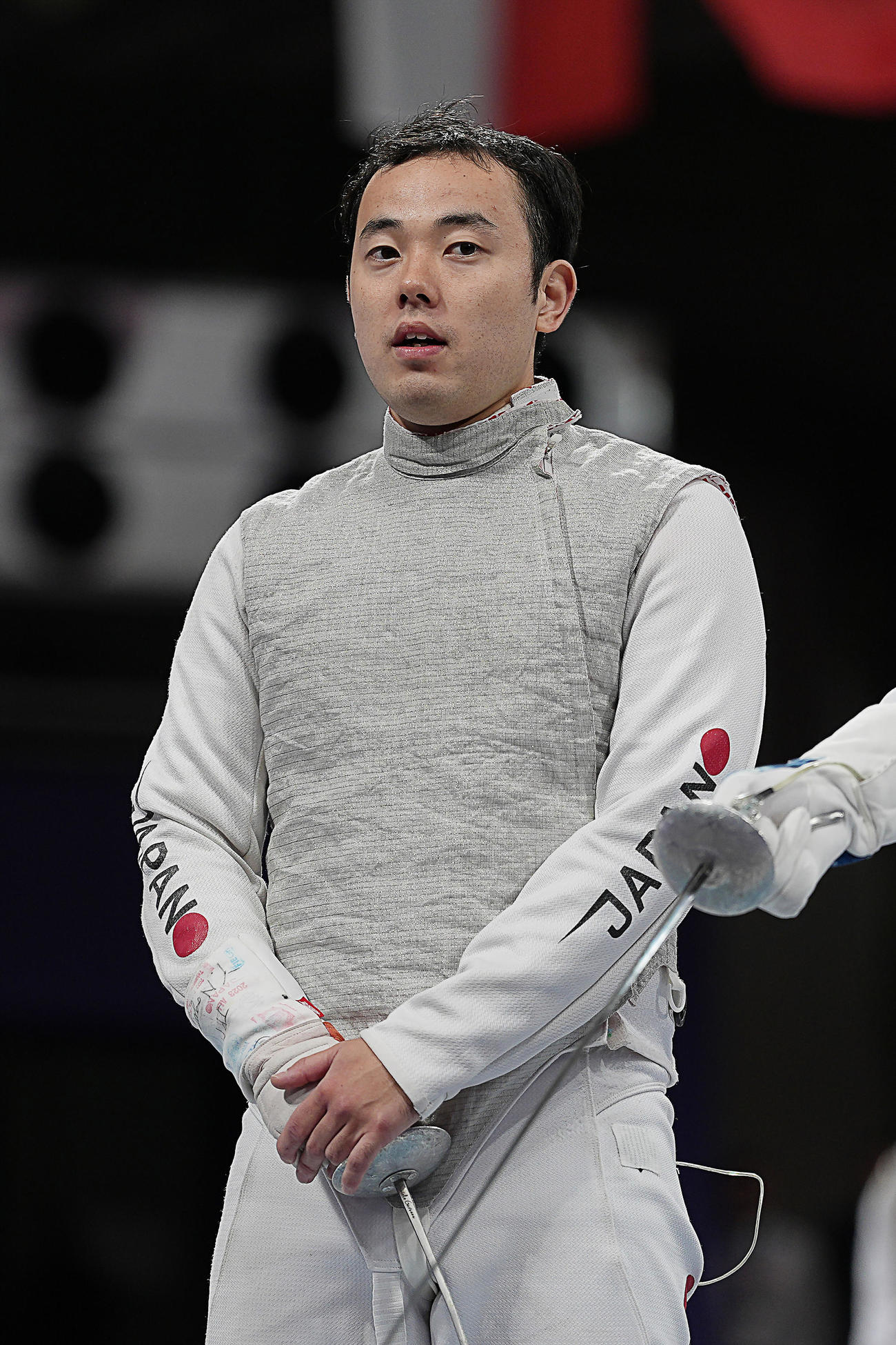 フェンシング男子フルーレ団体1回戦　日本対カナダ　試合に臨む永野（撮影・パオロ　ヌッチ）