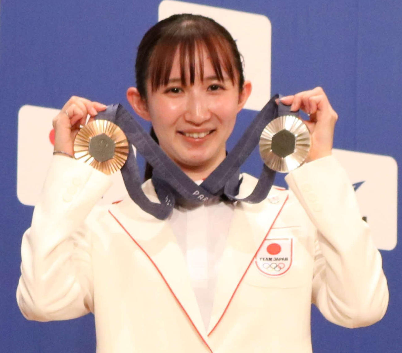 帰国記者会見に臨んだパリ五輪卓球女子日本代表の早田（撮影・水谷京裕）