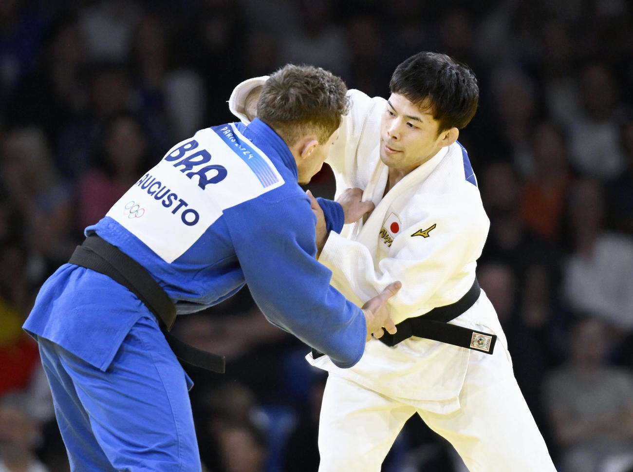男子60 キロ 級2回戦　初戦でブラジル選手と対戦する永山竜樹（共同）