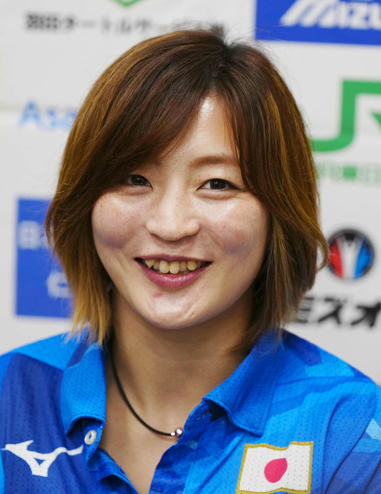 女子柔道パリ五輪代表合宿の練習後、報道陣に対応する48キロ級代表の角田（撮影・狩俣裕三）
