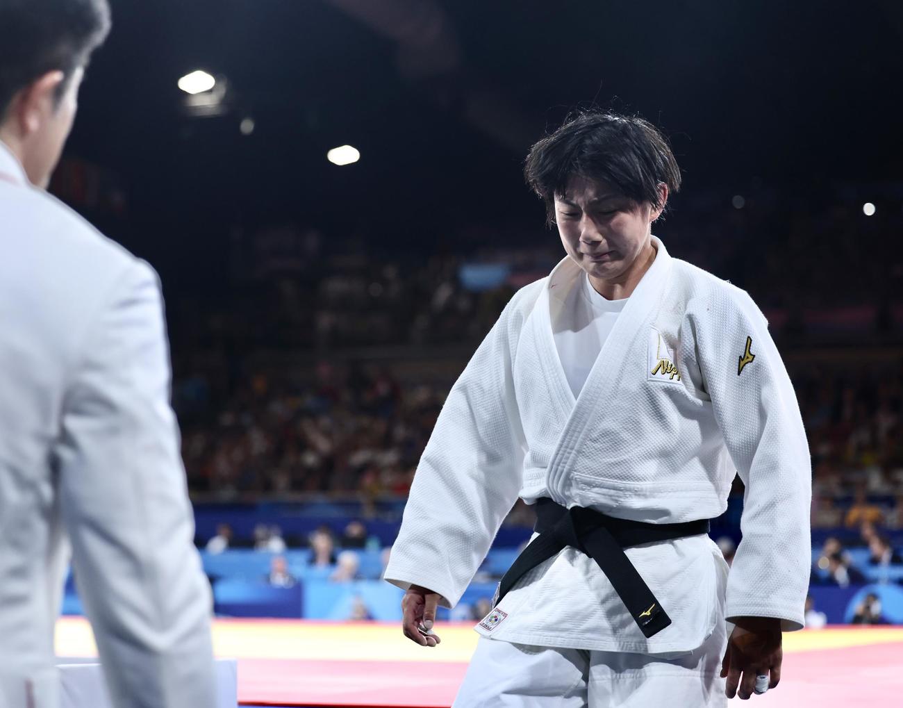女子57キロ級3位決定戦で勝利し、銅メダルを決める舟久保（撮影・河田真司）