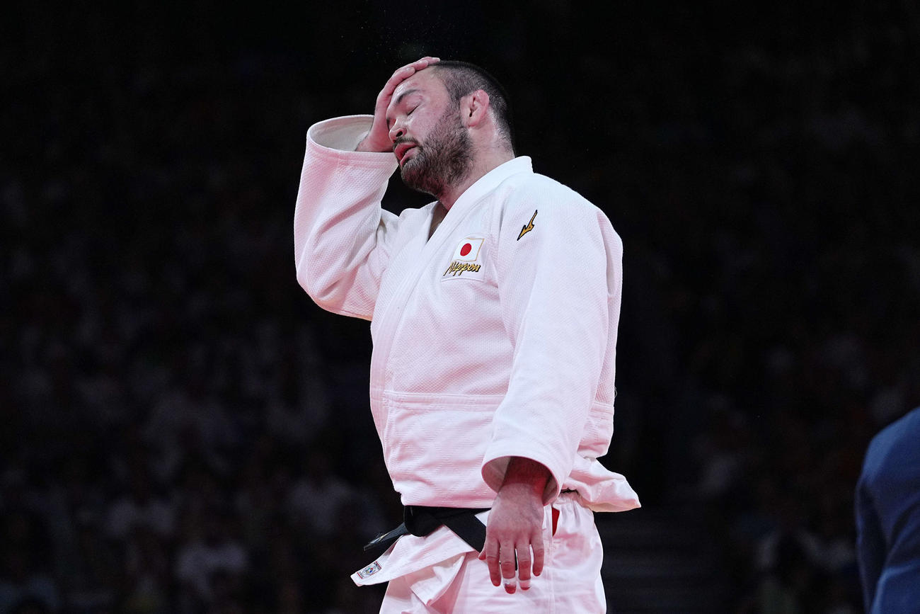 柔道男子100キロ級敗者復活戦　ウルフ・アロンはN・シェラザジシビリに敗れる（撮影・パオロ　ヌッチ）