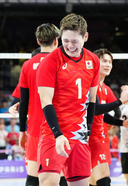 日本対アルゼンチン　試合後、笑顔を見せる西田（撮影・江口和貴）
