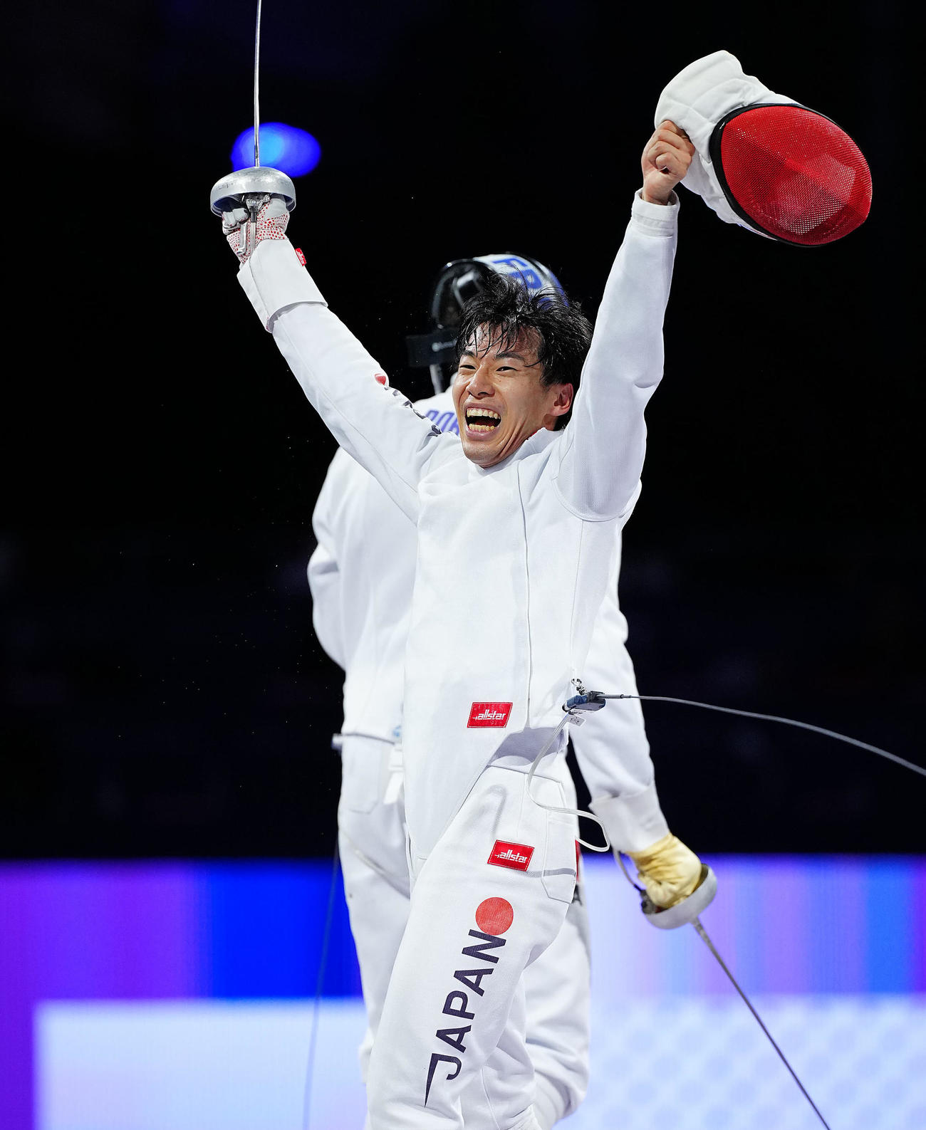 フェンシング男子エペ個人決勝、勝利で金メダルを決め歓喜の加納（撮影・垰建太）