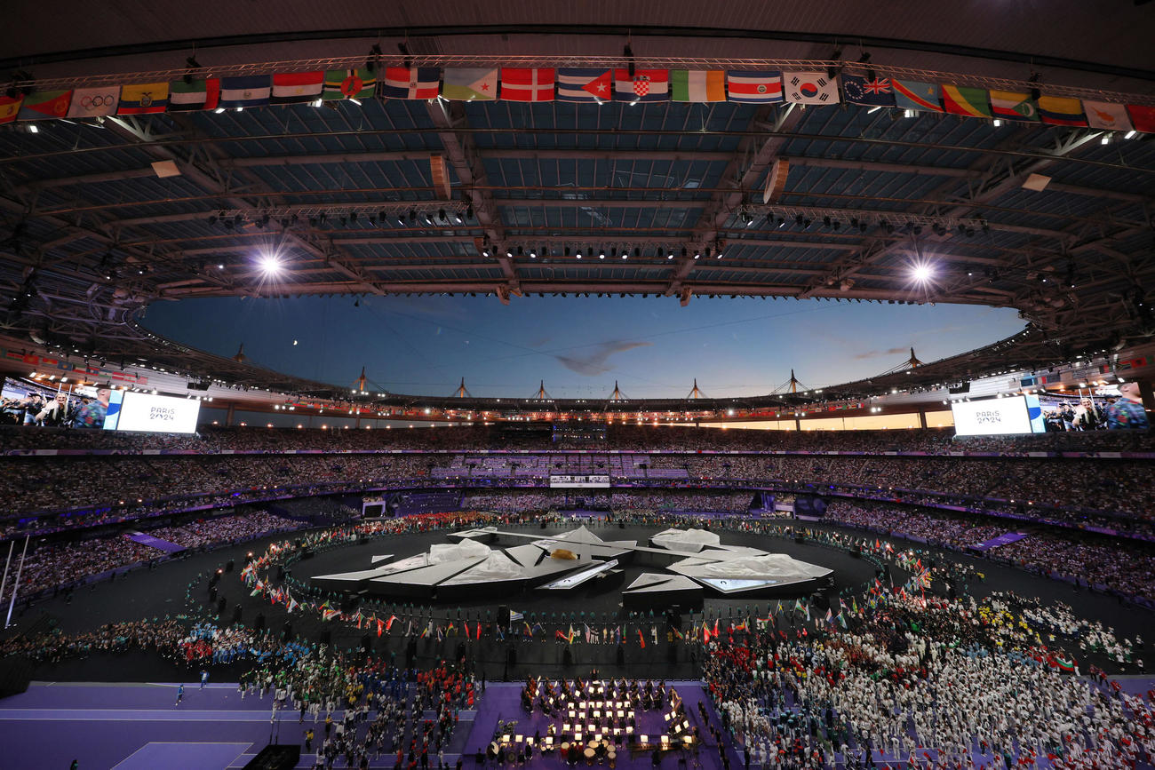 パリ五輪　フランス競技場で行われたパリ五輪の閉会式（代表撮影）