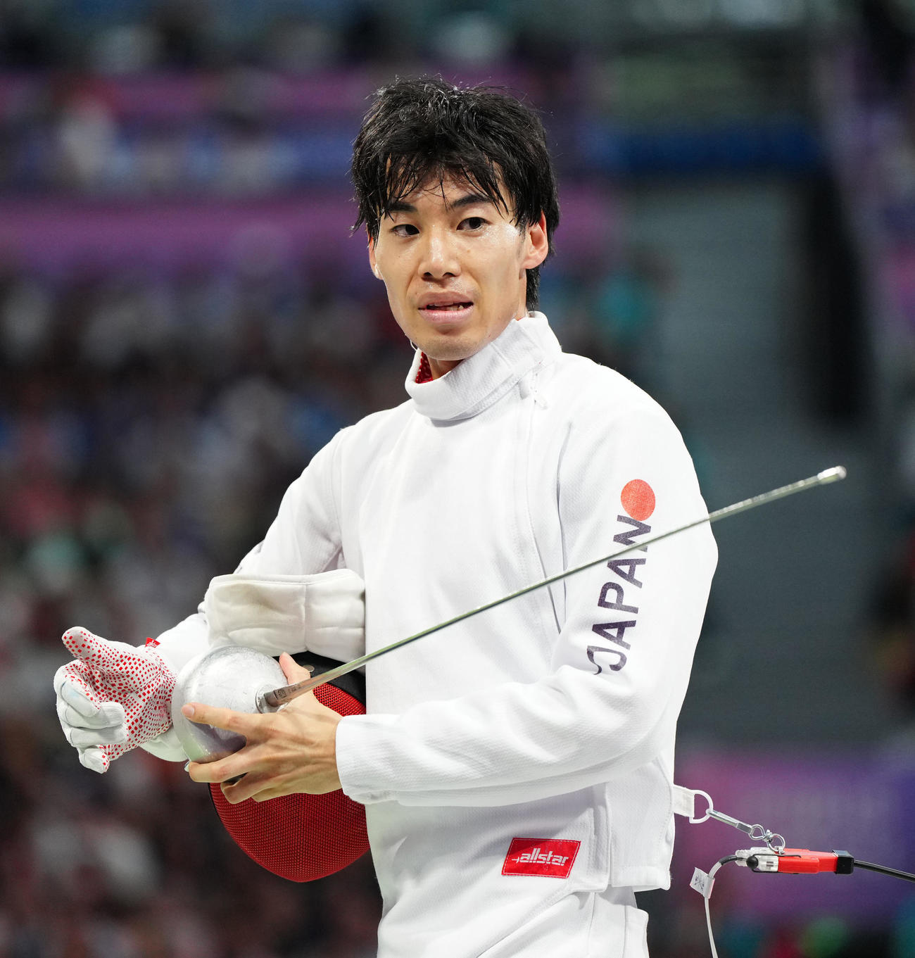 フェンシング男子エペ団体準決勝に臨む加納（撮影・江口和貴）