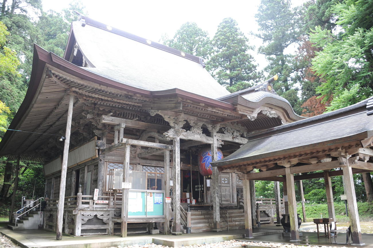 新発田市にある菅谷不動尊（菅谷寺）