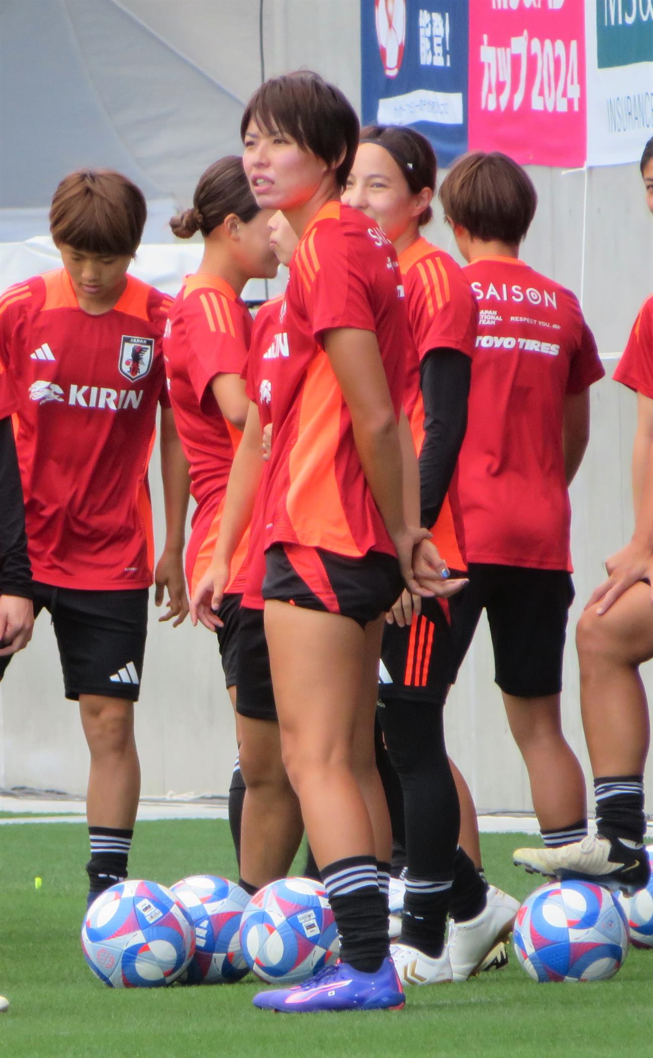 ガーナ戦に向けて調整するサッカー女子日本代表DF熊谷紗希主将（撮影・佐藤成）