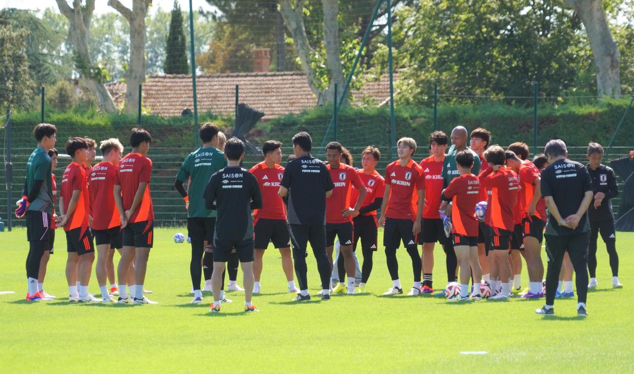 フランスとの親善試合に向けて調整するU－23日本代表（撮影・佐藤成）