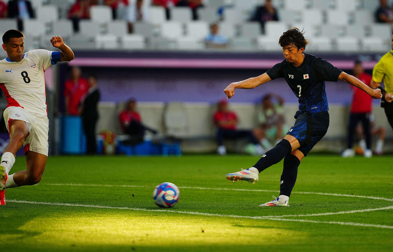 日本対パラグアイ　後半、山本はチーム3点目を決める（撮影・垰建太）