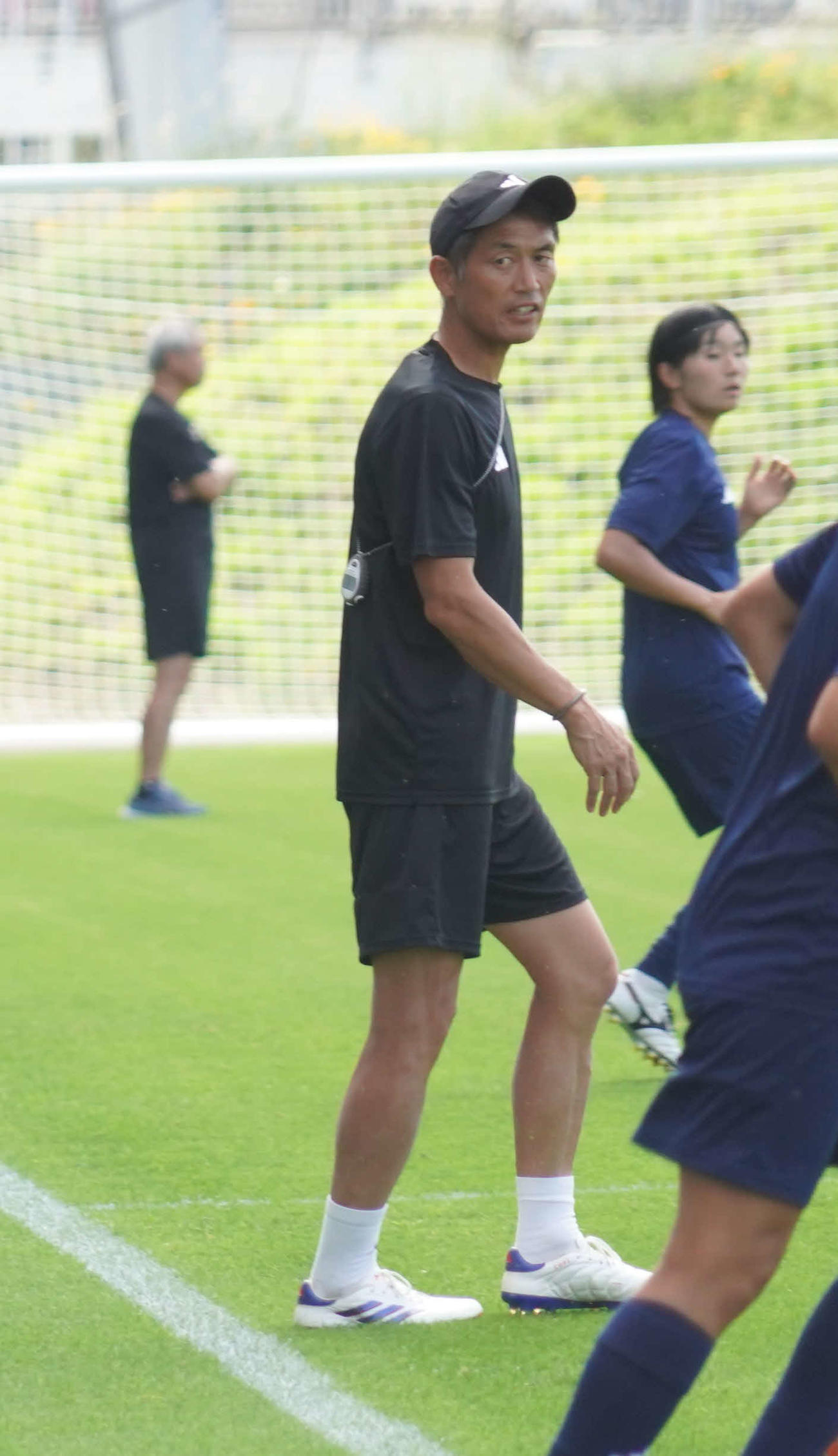 1次リーグ第3戦ナイジェリア戦に向けて調整するパリ五輪女子サッカー日本代表なでしこジャパン池田太監督（撮影・佐藤成）