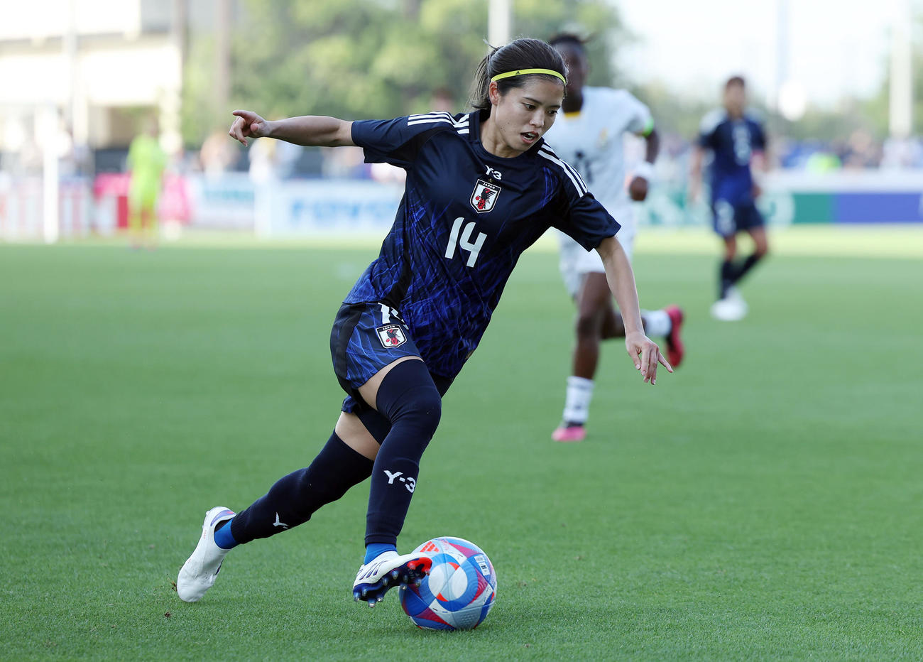長谷川唯
