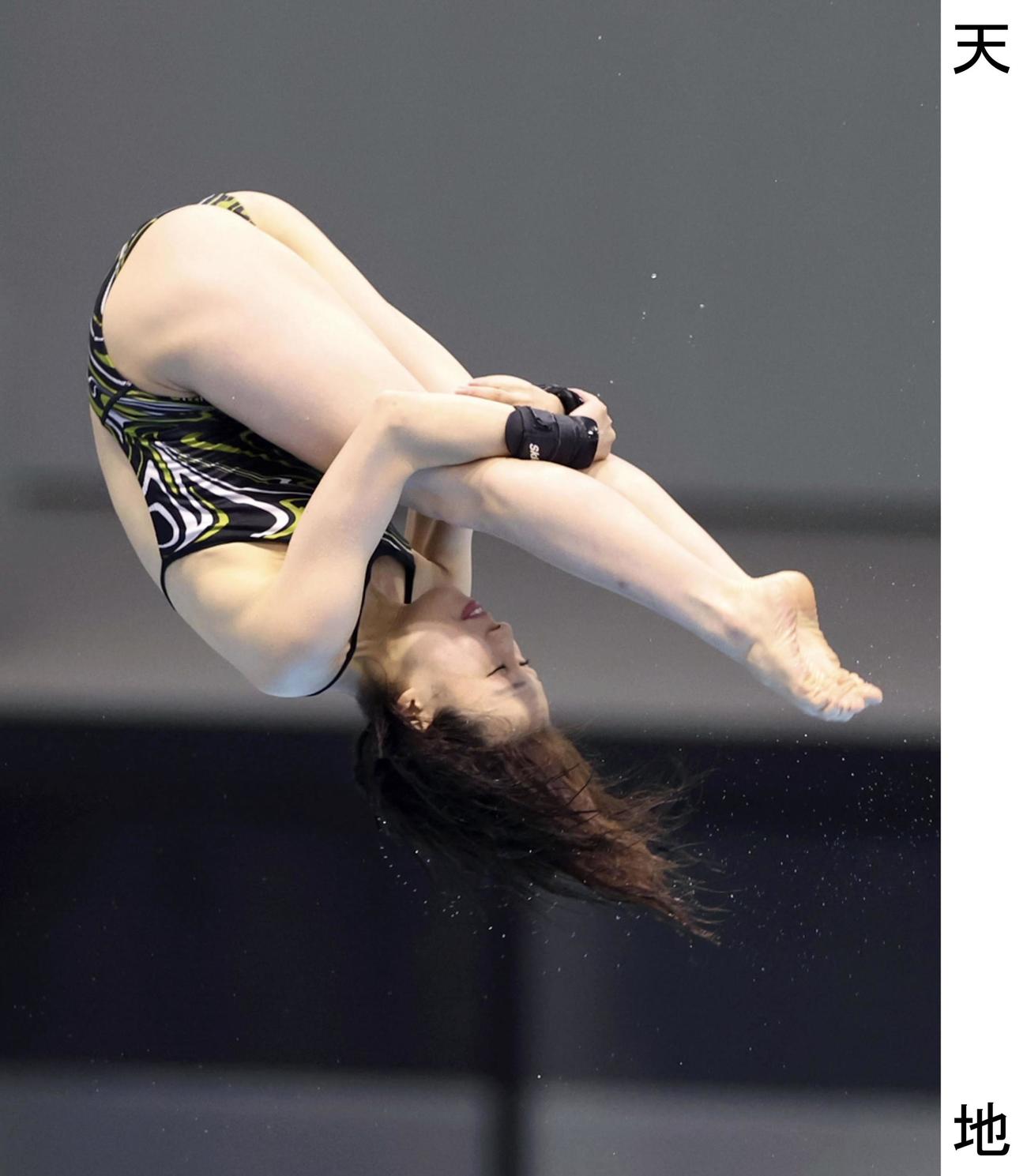 競技会で五輪前最後の実戦に臨む、女子高飛び込みの荒井祭里（共同）