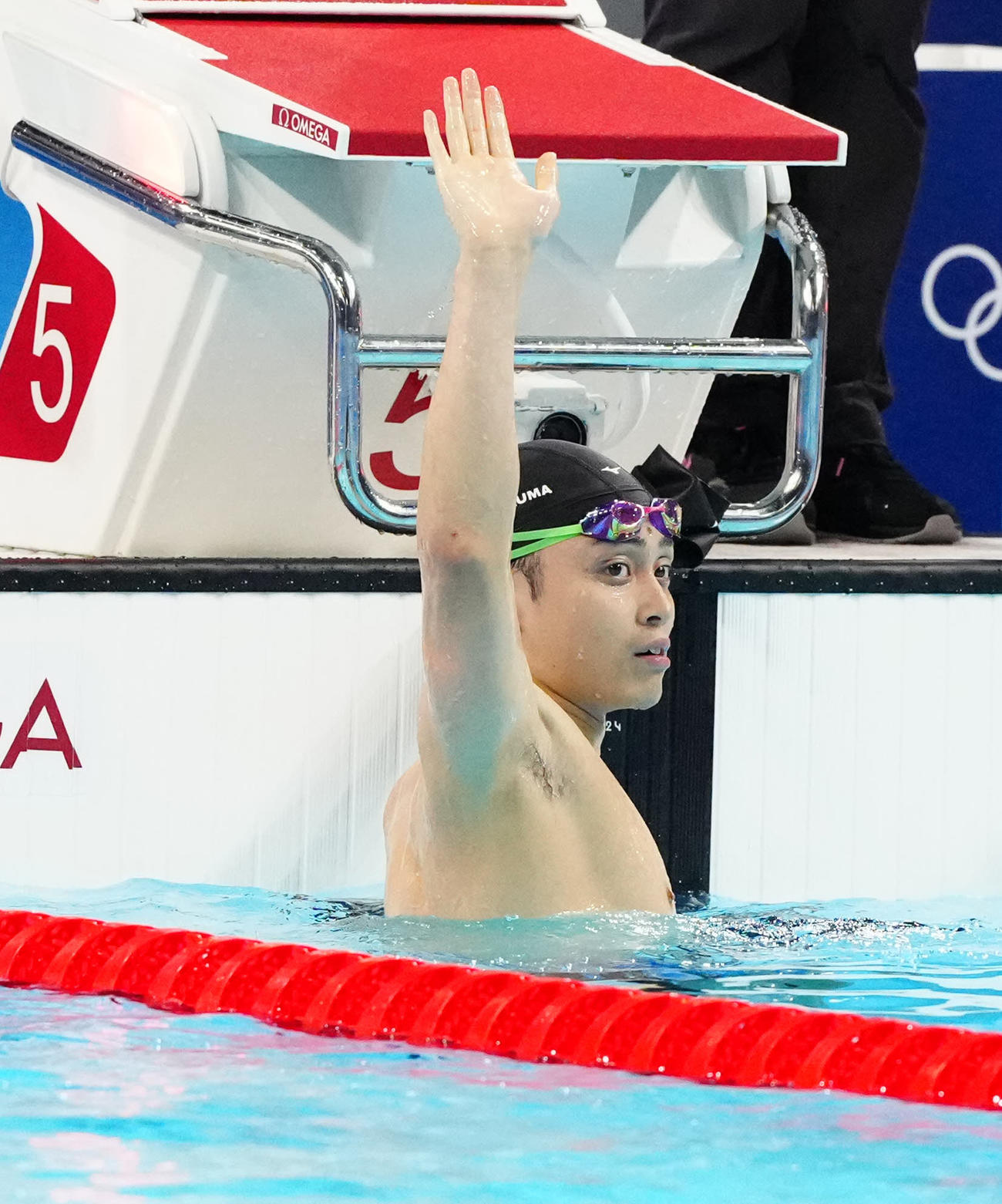 男子平泳ぎ200メートル予選2組で1着となった花車（撮影・江口和貴）