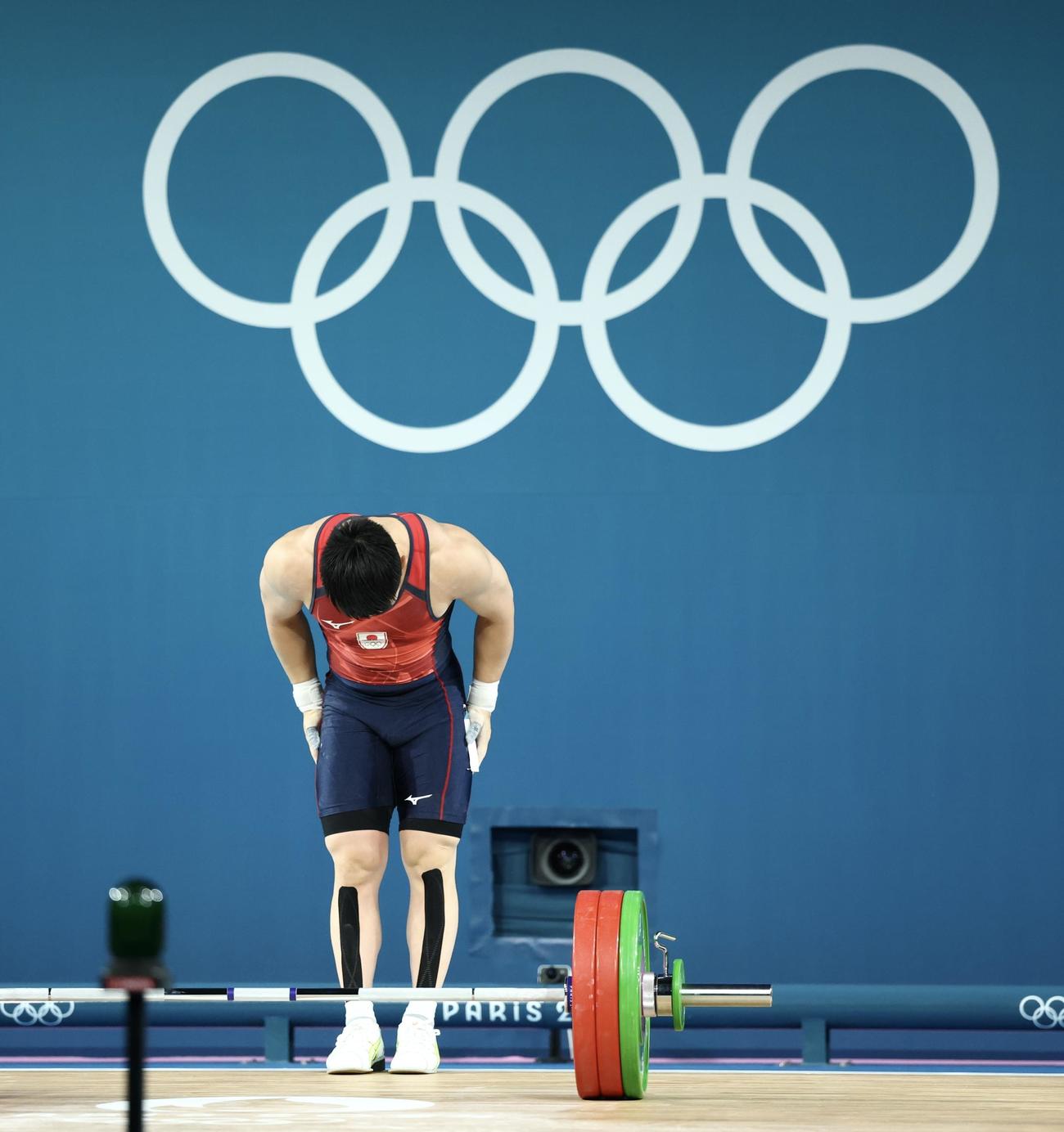 重量挙げ男子73キロ級　スナッチ147キロに成功する宮本（撮影・河田真司）
