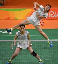 タカマツ快挙で「松友ラケット」に購入希望殺到 - バドミントン : 日刊スポーツ
