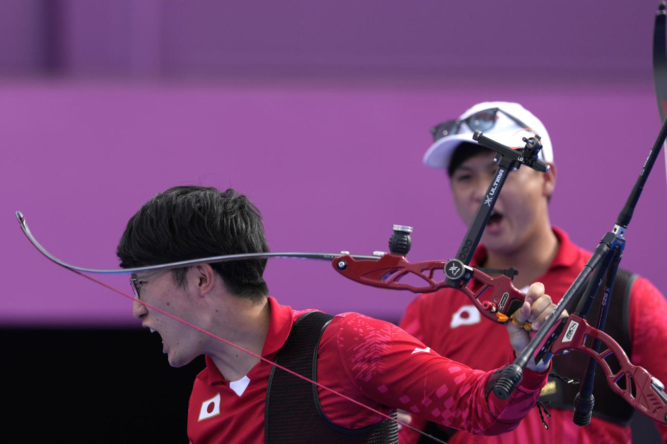 アーチェリー男子団体準決勝　武藤弘樹（AP）