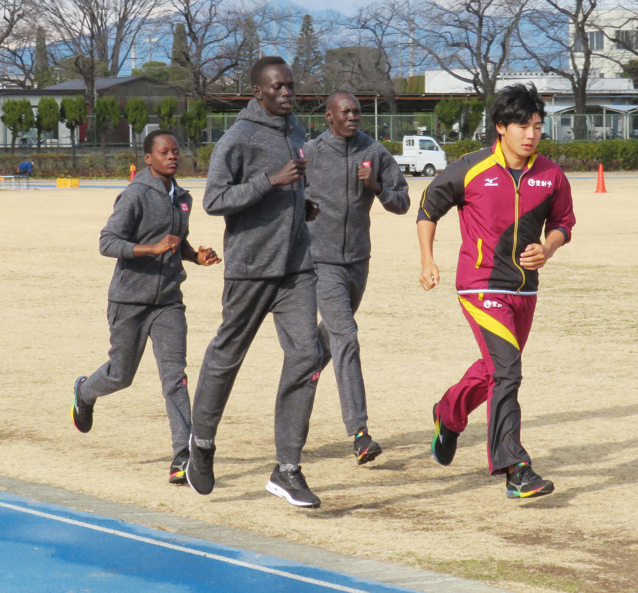 群馬県前橋市で練習に励む、南スーダン選手団（2020年1月15日撮影）
