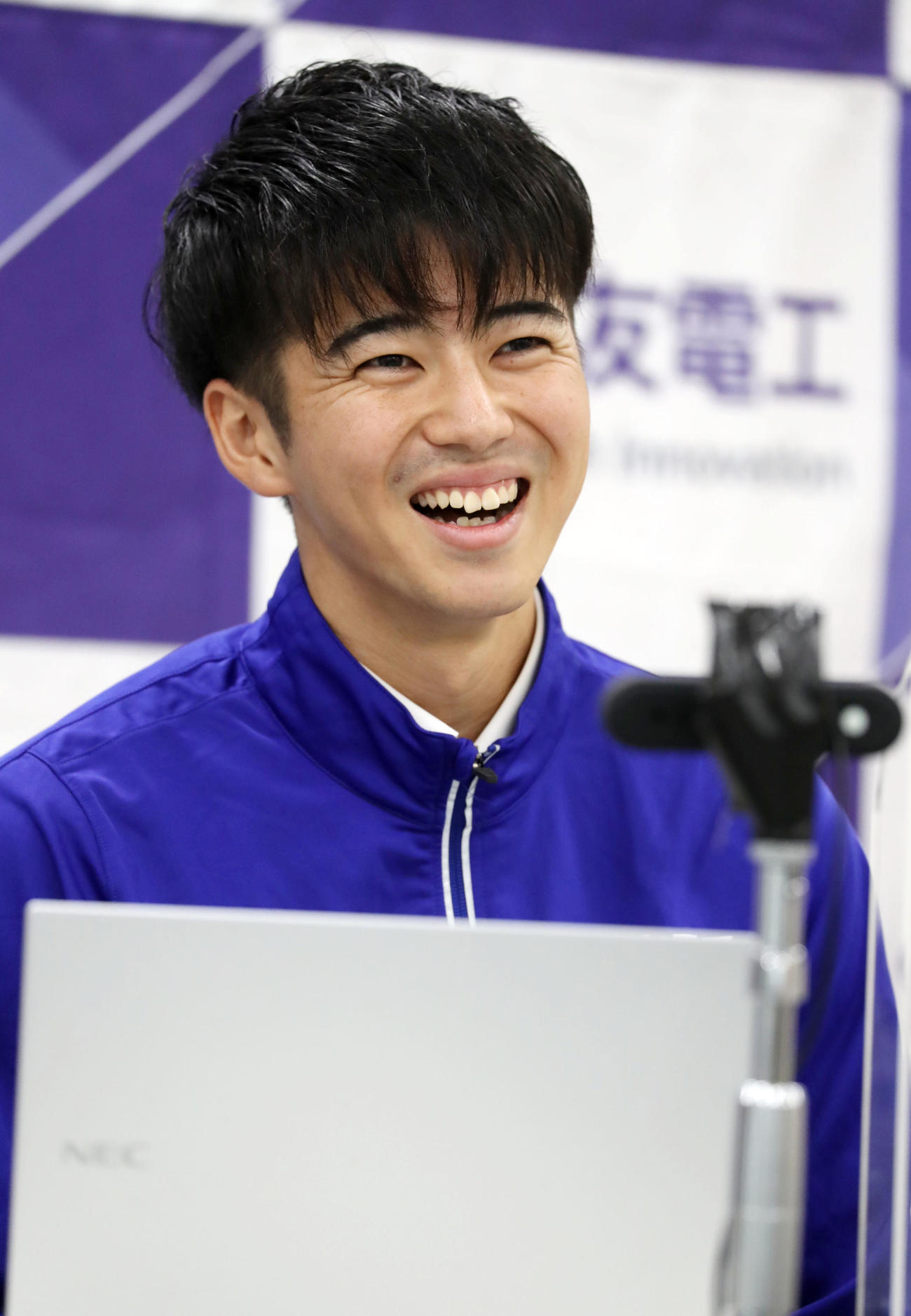 日本選手権を優勝して五輪出場を決め会見で意気込みを語る多田（撮影・加藤哉）