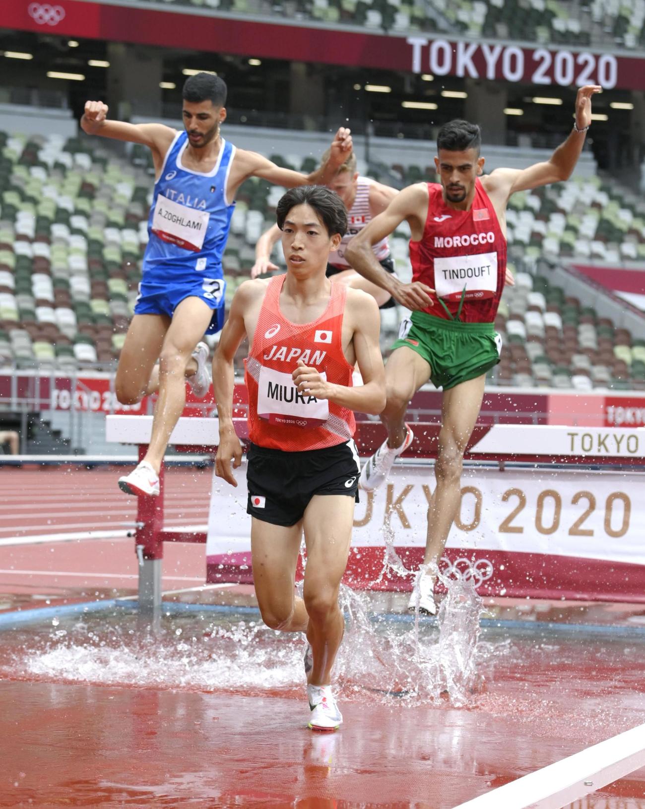 男子3000メートル障害予選　自身の日本記録を更新する8分9秒92をマークし、1組2着で決勝進出を決めた三浦龍司（共同）
