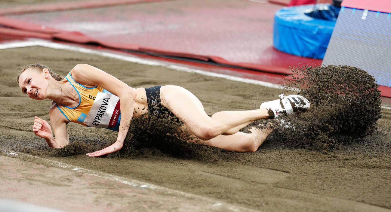 女子3段跳び予選に臨むルイパコア（撮影・江口和貴）
