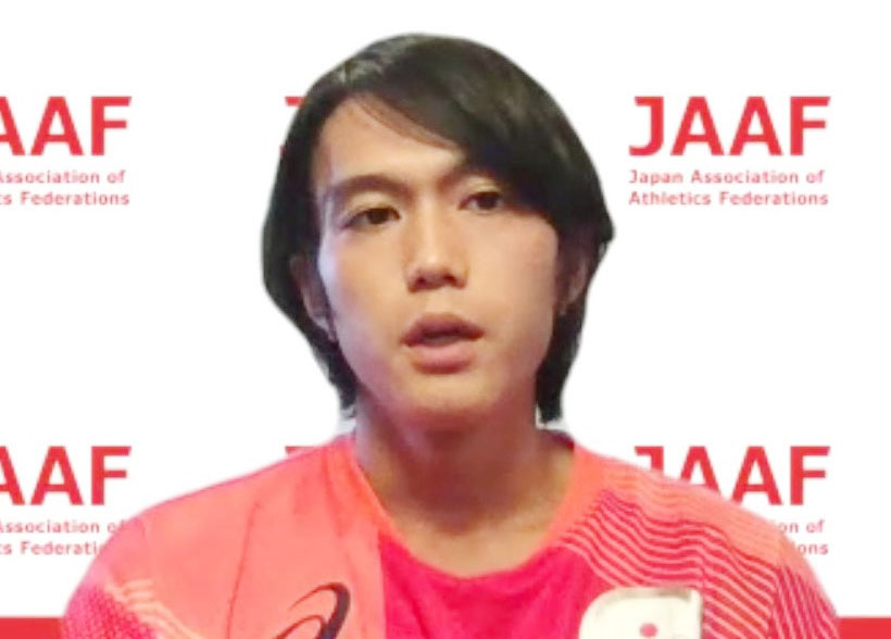 オンラインで記者会見するマラソン男子代表の大迫傑（共同）
