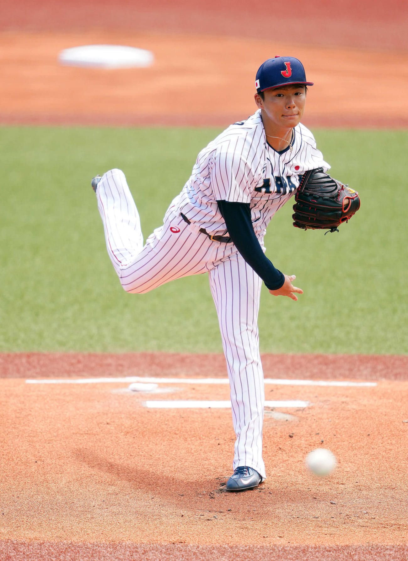 日本対ドミニカ共和国　日本先発の山本（撮影・江口和貴）