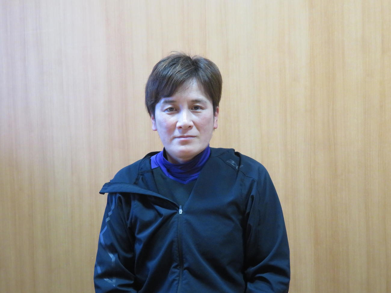 藤田の佐賀女子高校の恩師である津上さおり先生