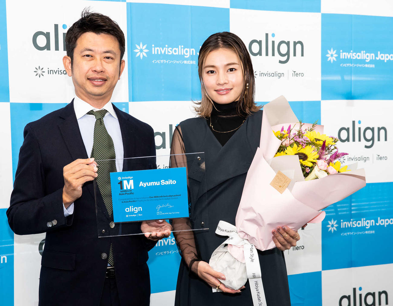 オンライン記者会見に出席した才藤歩夢（右）とインビザライン・ジャパンの松本貴嗣社長