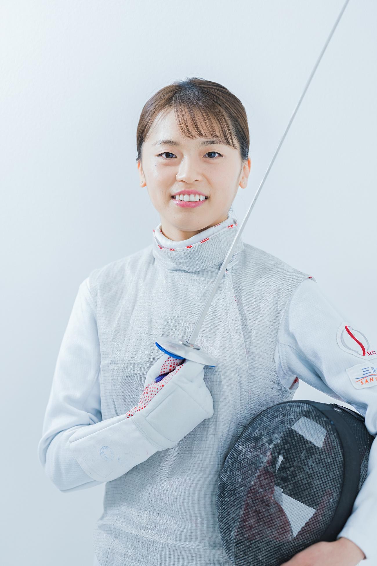 フェンシング女子フルーレ日本代表の東莉央
