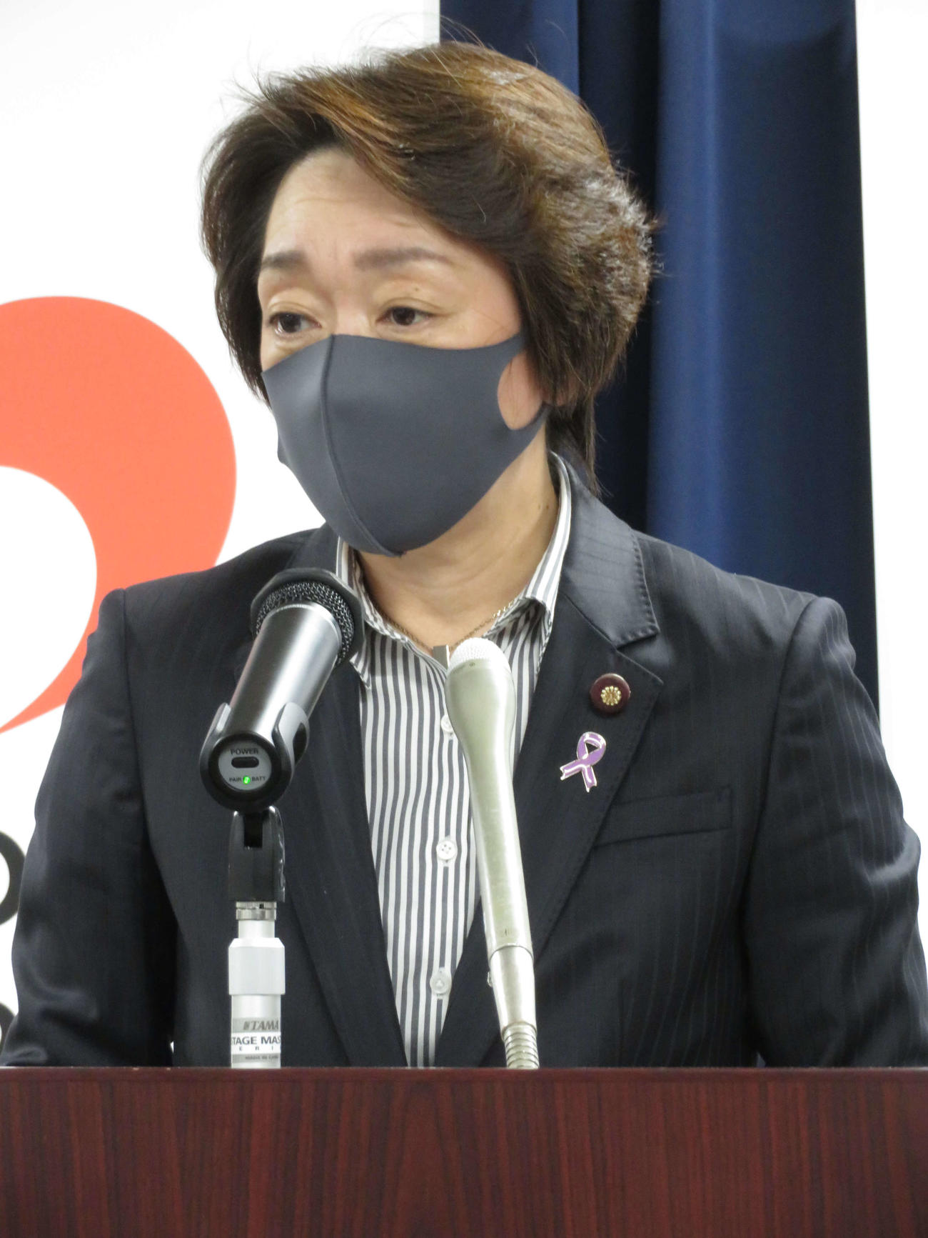 閣議後会見を行った橋本聖子五輪相（2020年11月20日）（撮影・近藤由美子）