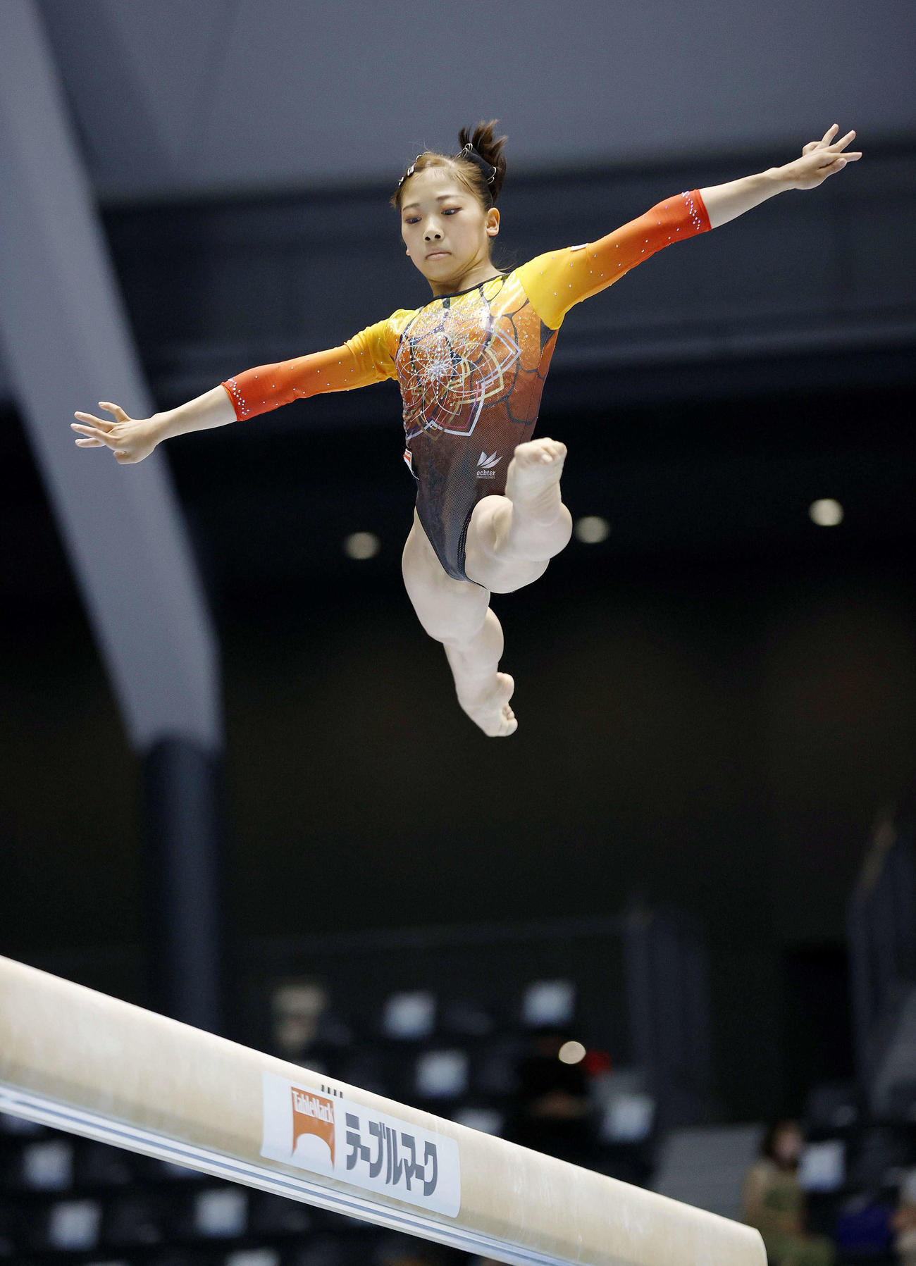 体操全日本種目別選手権女子平均台予選に出場した芦川うらら（21年6月5日撮影）