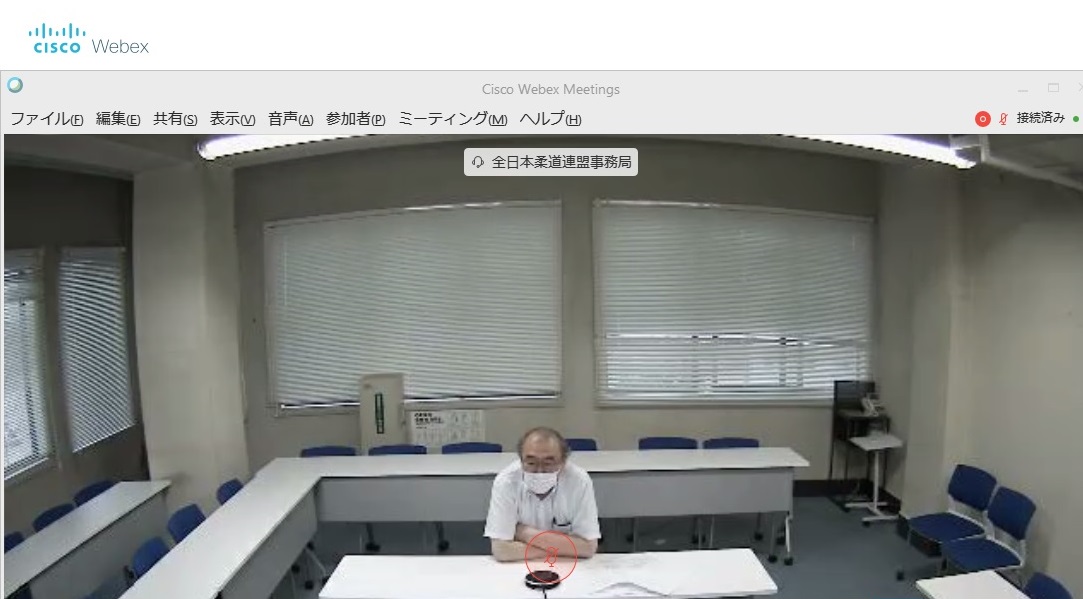 記者会見を行う全日本柔道連盟の中里壮也専務理事