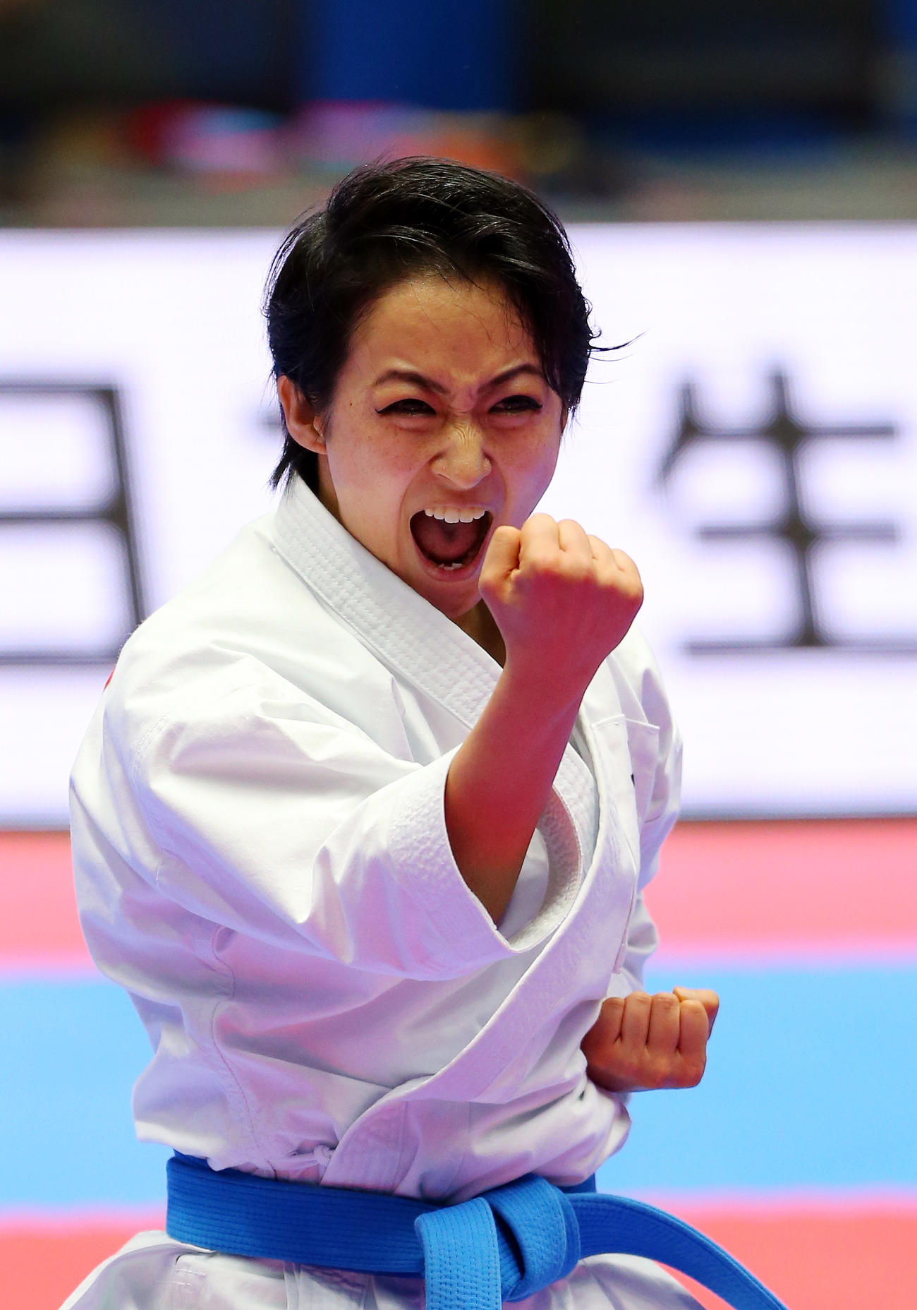 19年12月、全日本選手権の個人戦女子形で「チャタンヤラクーサンクー」を披露する清水希容