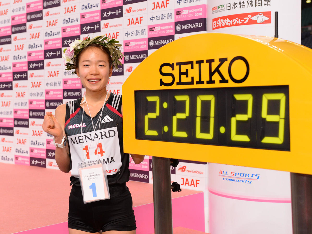 2時間20分29秒で優勝した一山麻緒（撮影・森本幸一）