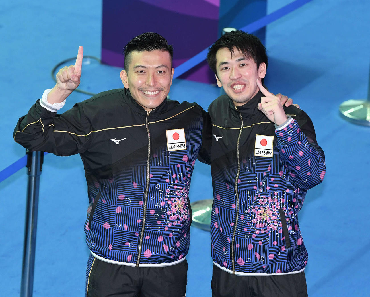 寺内健（左）、坂井丞組（2019年7月13日撮影）