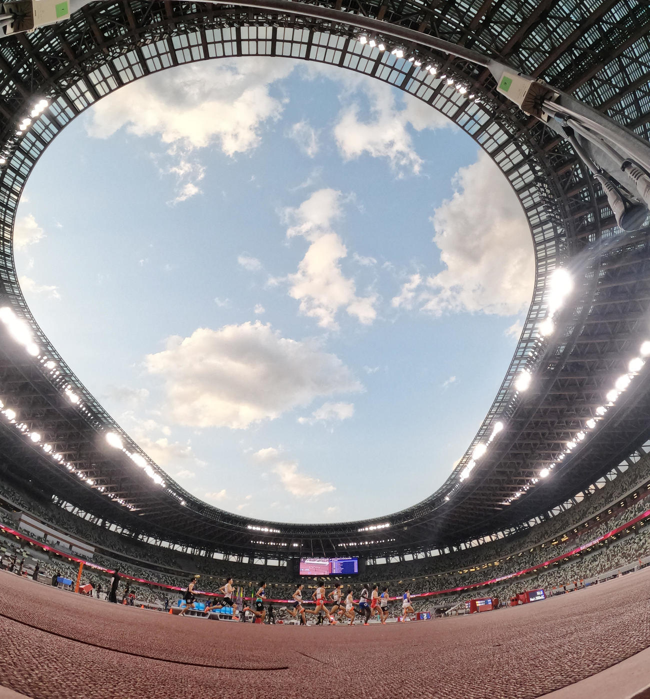 陸上の東京五輪テスト大会が行われた国立競技場（2021年5月9日）