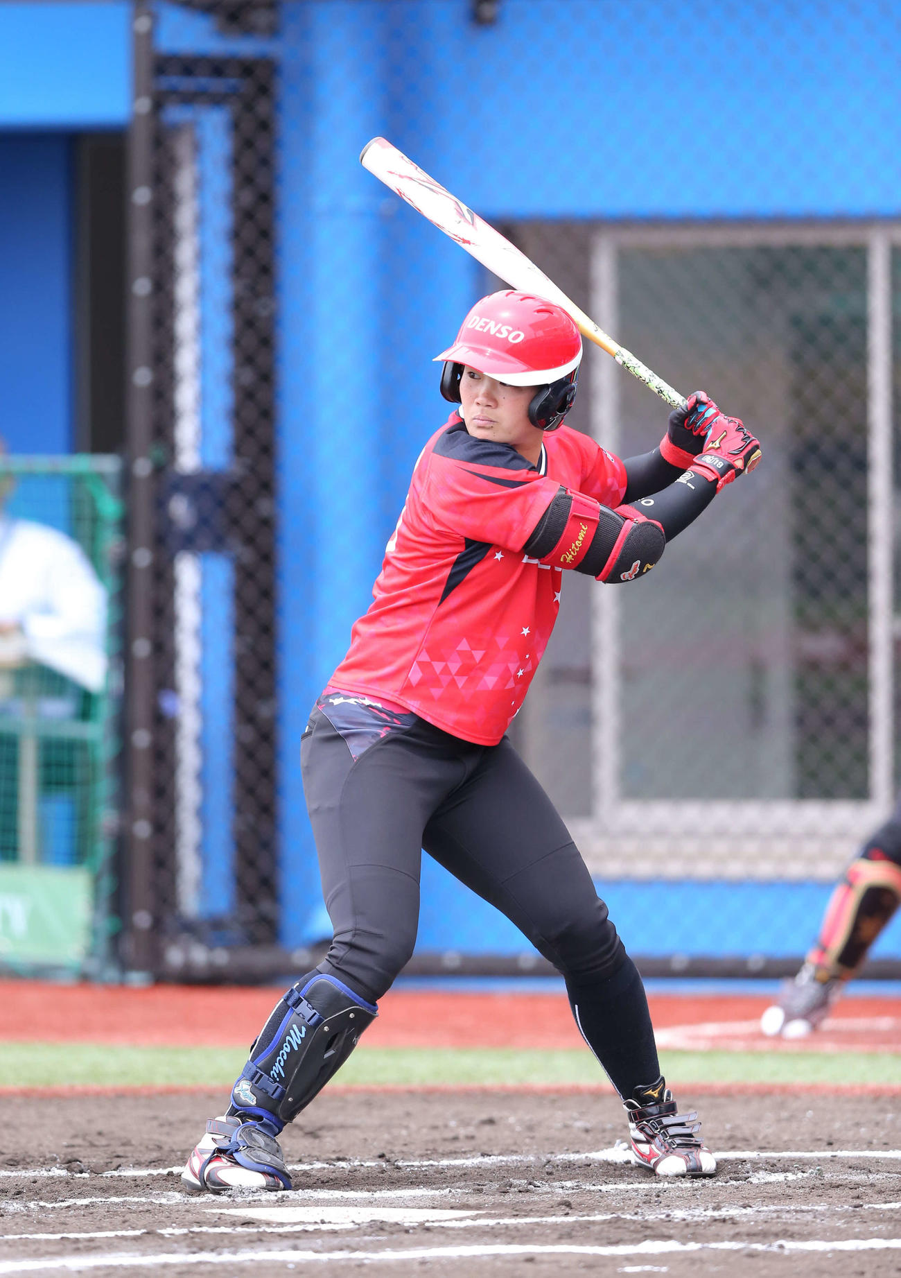デンソー川畑瞳（日本女子ソフトボールリーグ機構提供）