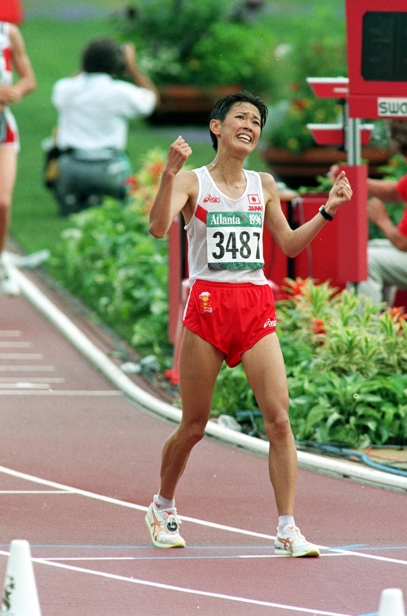1996年アトランタ五輪女子マラソン　3位でゴールした有森裕子