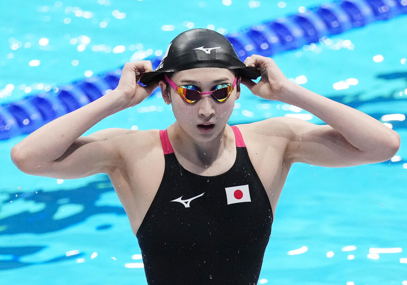 競泳女子400メートルリレー予選2組　2番手で泳ぎ終えた池江