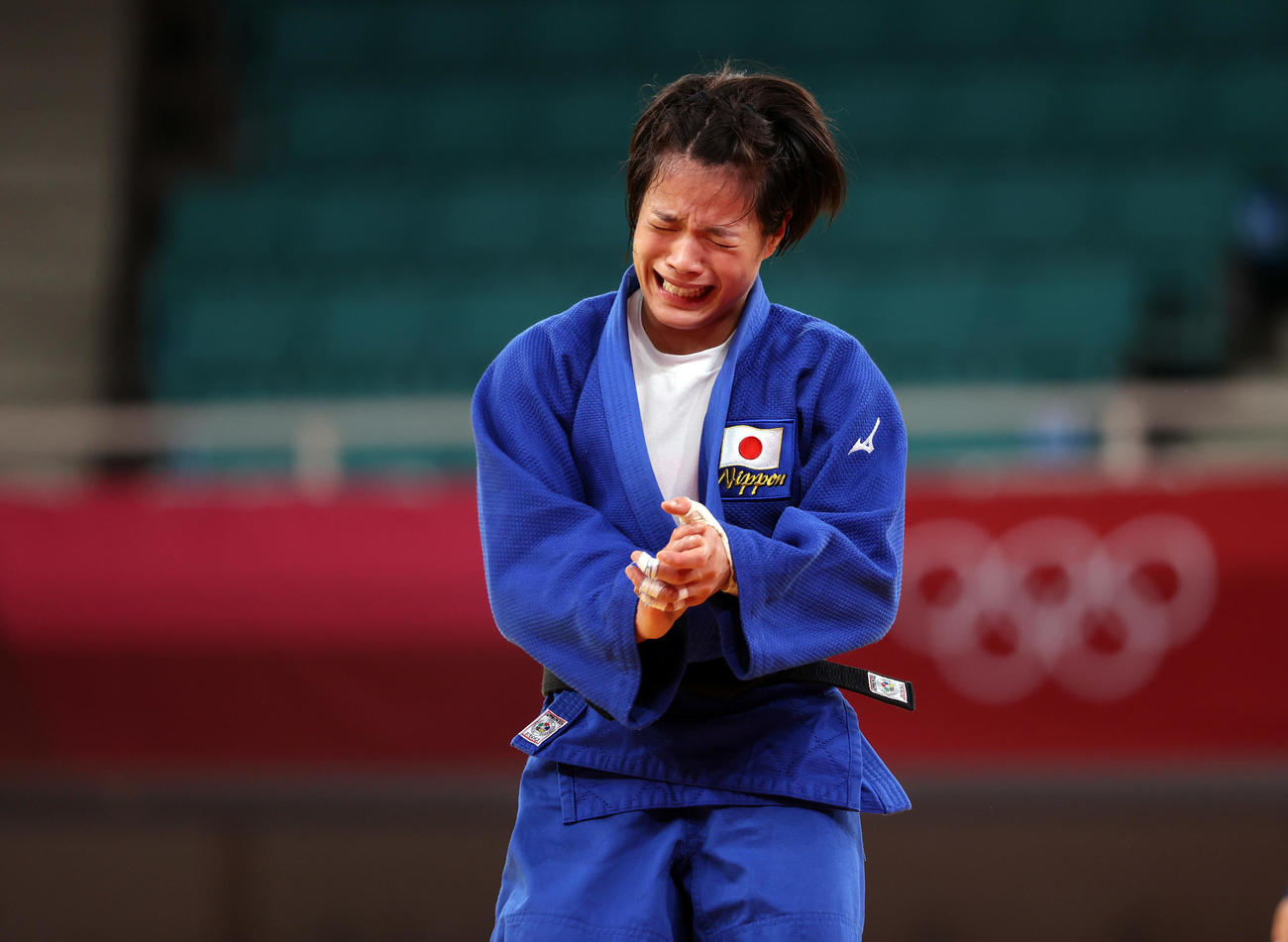 女子52キロ級決勝、金メダルを獲得し、感極まる阿部詩（撮影・パオロ　ヌッチ）