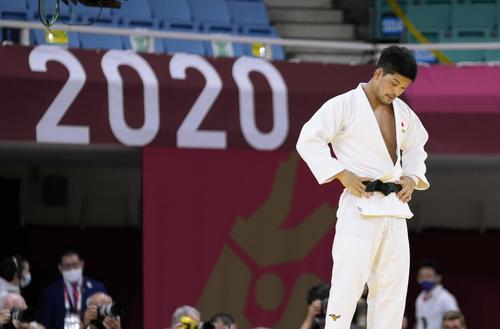 混合団体準々決勝男子73キロ以下　ドイツ選手に敗れた大野将平（共同）