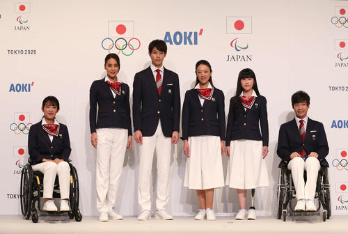 復刻】「赤白」が「白赤」に変わった理由 五輪公式服装を発表 - 東京