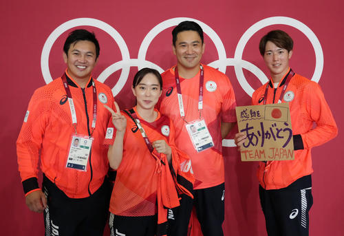 東京五輪閉会式始まる 日本選手団は約90人参加 侍マー君や石川佳純ら 東京オリンピック2020 日刊スポーツ