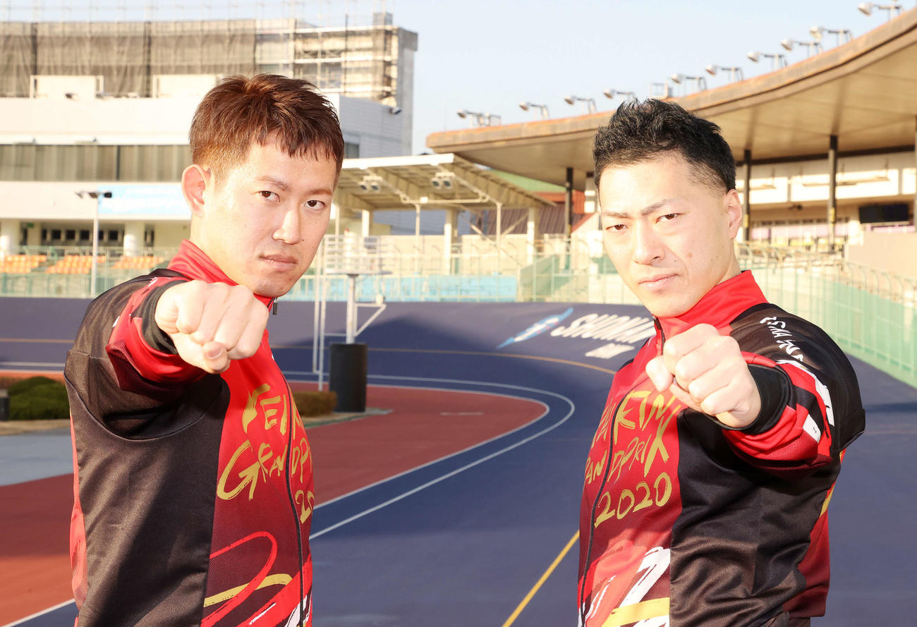 脇本雄太（左）と新田祐大（2020年12月27日撮影）