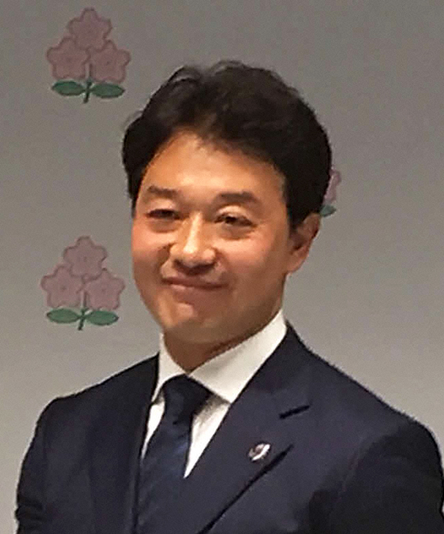 男子7人制代表の岩渕健輔ヘッドコーチ