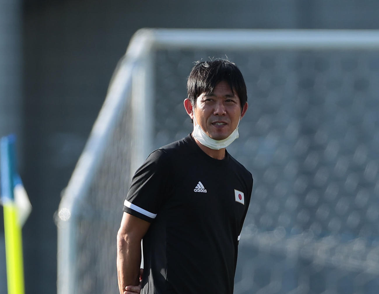 メキシコ戦に向けて調整する選手らを見つめる森保監督（撮影・前田充）