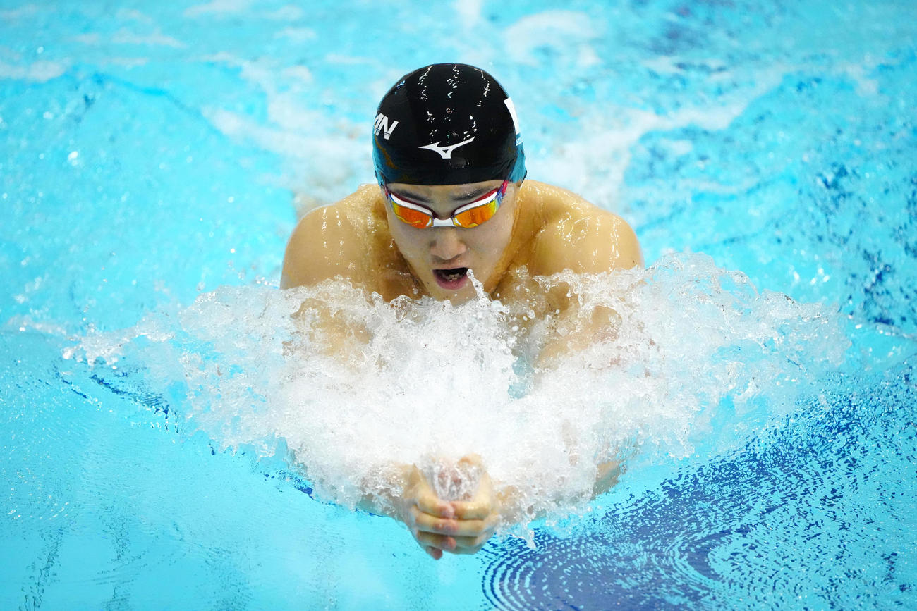 男子100メートル平泳ぎ決勝に臨んだ佐藤（代表撮影）