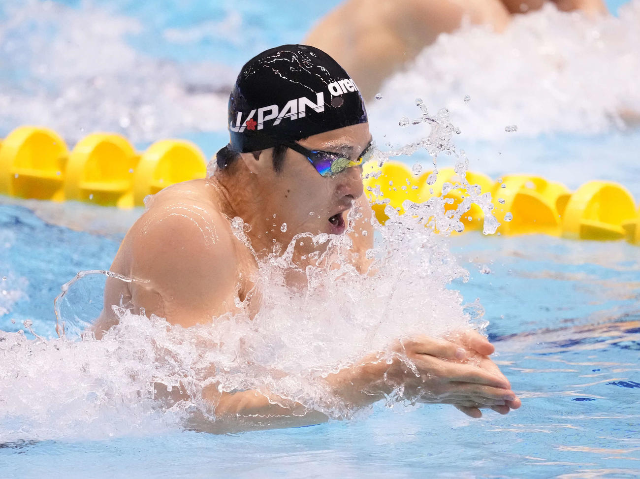 男子200メートル個人メドレー予選で力泳する瀬戸（撮影・鈴木みどり）